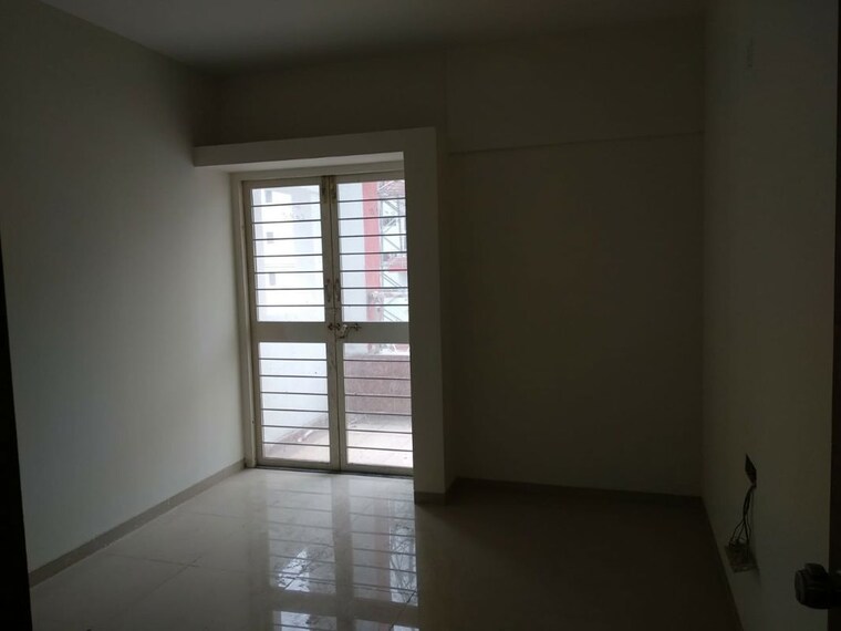 Room, windows-chs 2 Bedroom 813 Sq.Ft. Apartment In Sus Pune 10407248