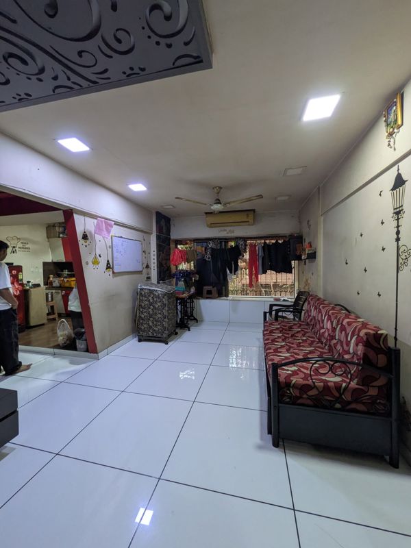 1 BHK 509 Sq.Ft. Apartment in Tulsidham Complex