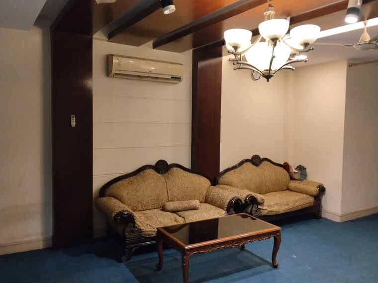 Living Room, nizamuddin 3 Bedroom 200 Sq.Yd. Independent House In Nizamuddin Delhi 10594253