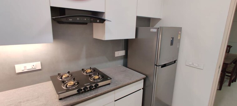 Kitchen, unitech-heritage-city 2 Bedroom 1450 Sq.Ft. Apartment In Sector 25 Gurgaon 10594288