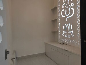 Bathroom in 4 BHK Apartment at Prestige High Fields, Gachibowli – for Rent