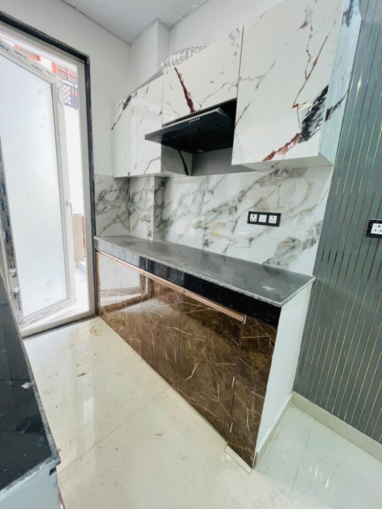 Kitchen, sector 30 Studio 650 Sq.Ft. Builder Floor In Sector 30 Gurgaon 10594298