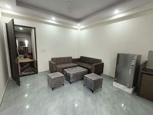 Living Room in 1 BHK Builder Floor at Sector 30 – for Rent