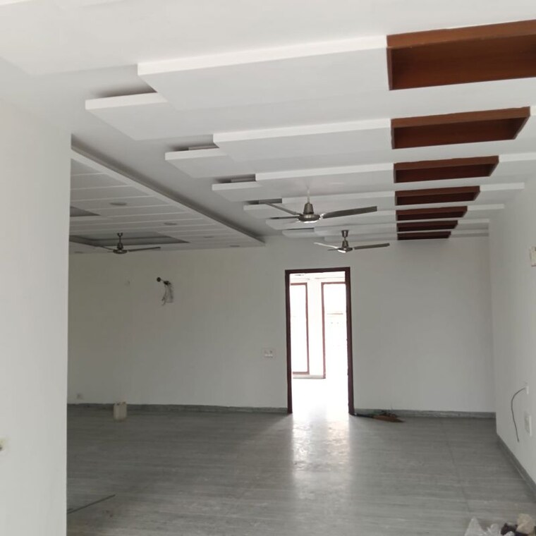 undefined, sector 34 3 Bedroom 2800 Sq.Ft. Builder Floor In Sector 34 Chandigarh 10594287