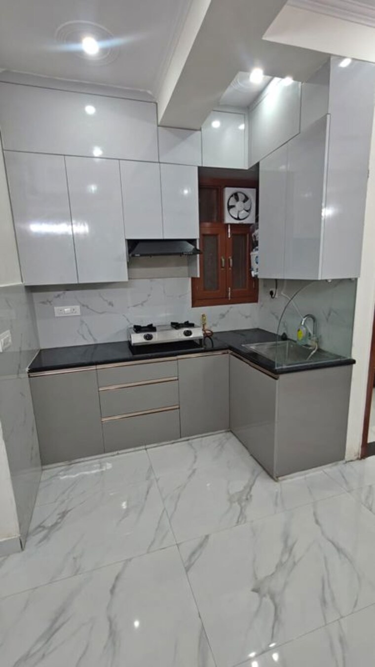 Kitchen, chattarpur 3 Bedroom 1250 Sq.Ft. Builder Floor In Chattarpur Delhi 10594337