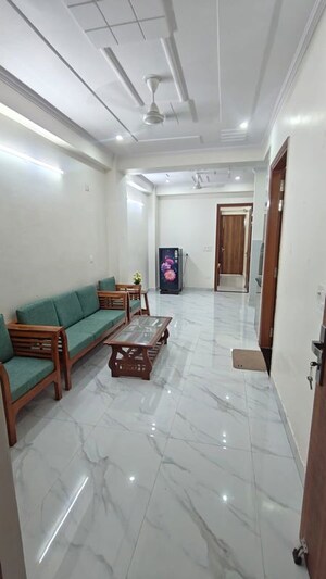 3 BHK Builder Floor For Rent in Chattarpur