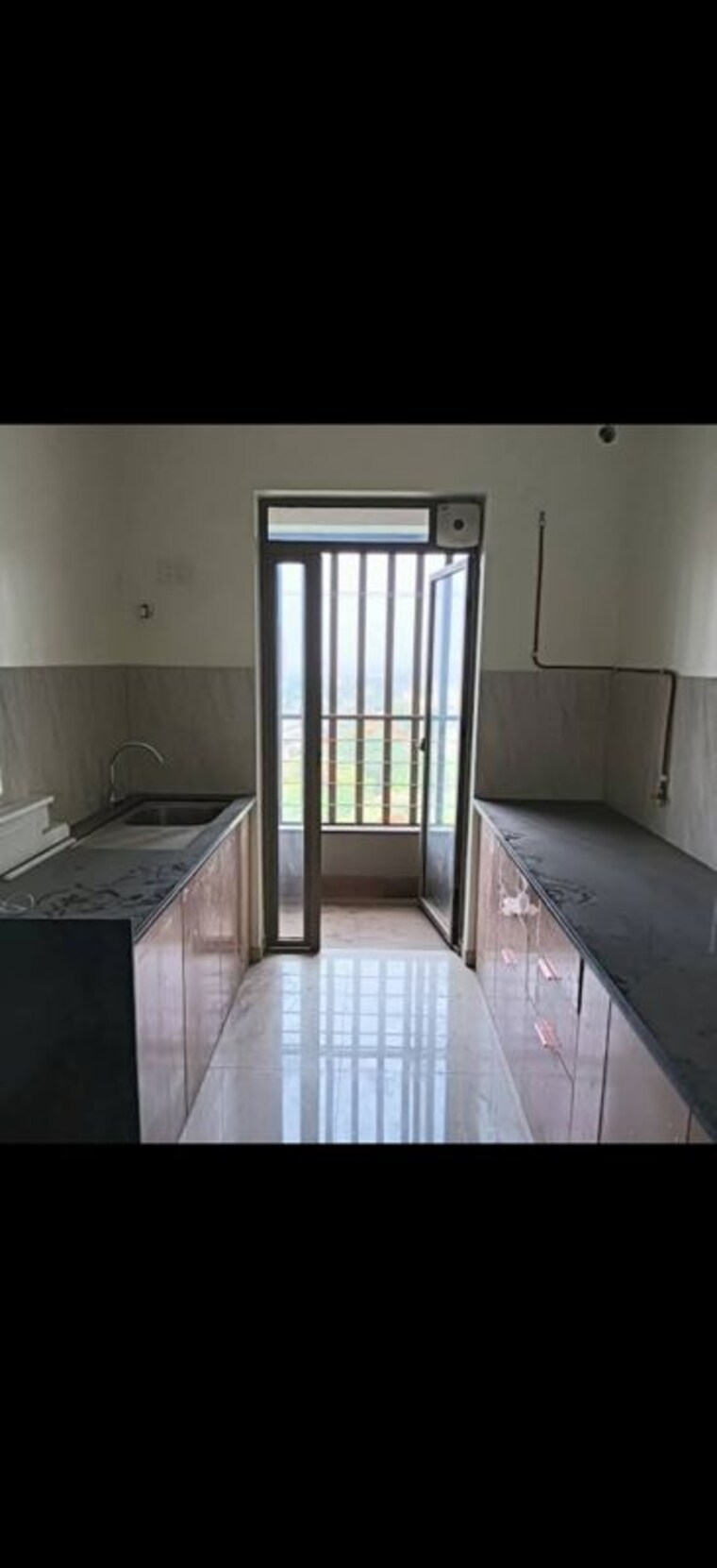 Balcony, kalpataru-paramount-a 2 Bedroom 530 Sq.Ft. Apartment In Thane West Thane 10594338