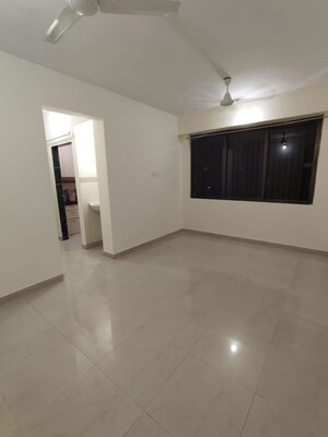 Room in 1 BHK Apartment at Rajiv Gandhi CHS, Antop Hill – for Rent