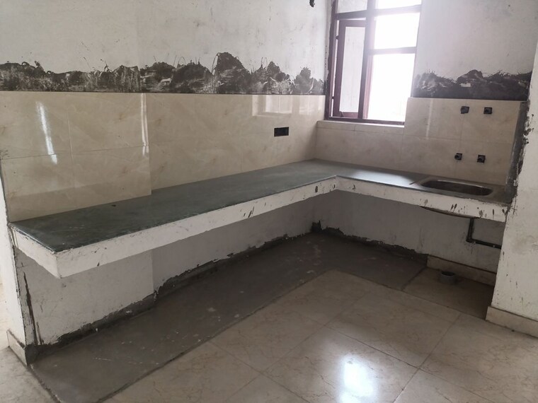 Kitchen, vashisht-heights 2 Bedroom 800 Sq.Ft. Apartment In Sector 87 Faridabad 10594332