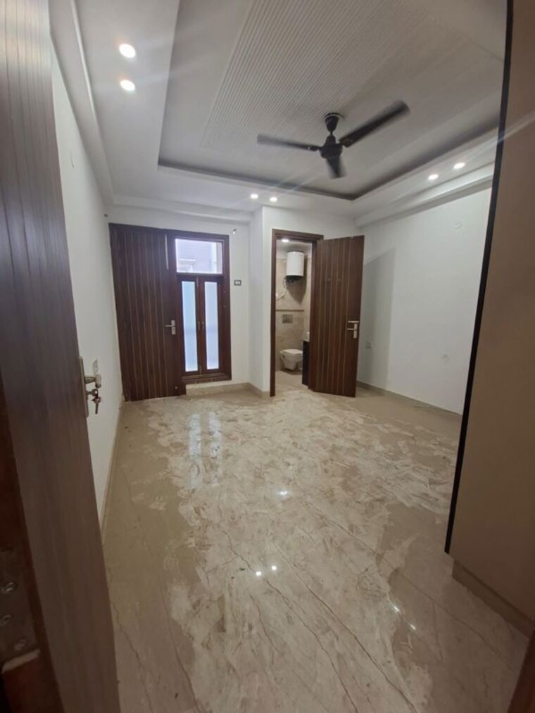 Room, chattarpur 3 Bedroom 1400 Sq.Ft. Builder Floor In Chattarpur Delhi 10594375