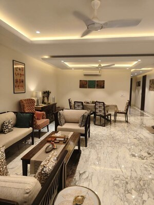 Gym in 3 BHK Apartment at DLF Exclusive Floors, Sector 53 – for Rent