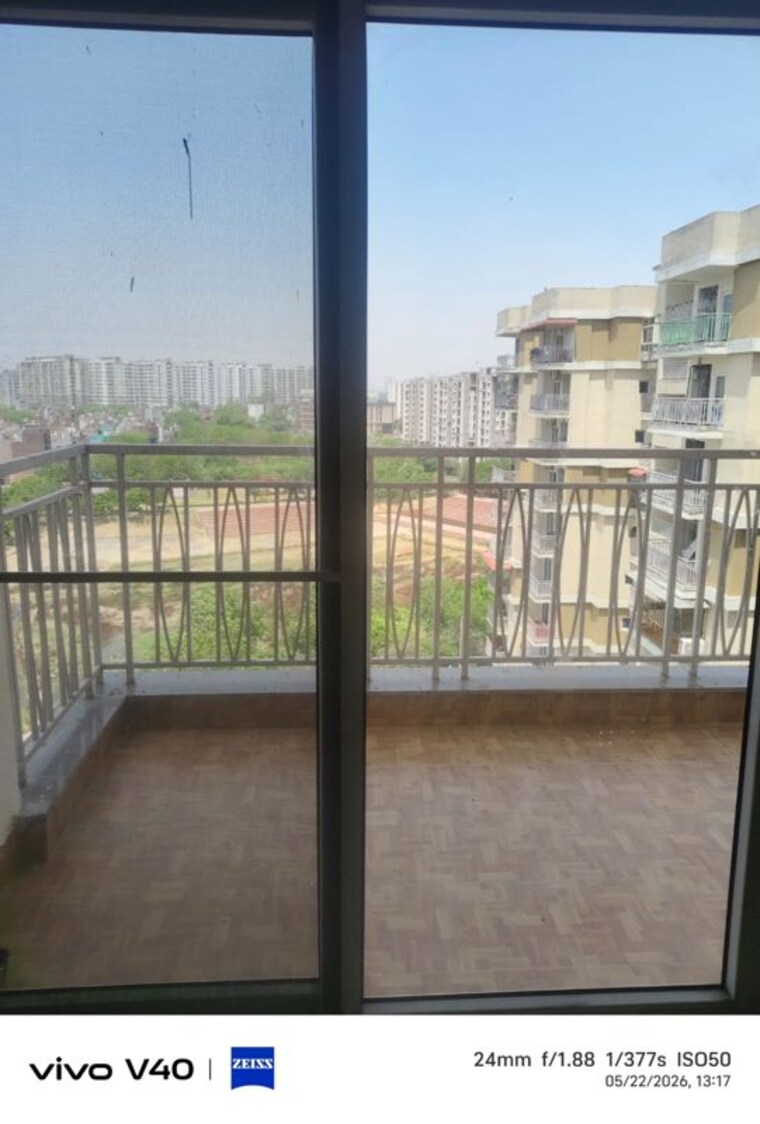 Balcony, gda-koyal-enclave 2 Bedroom 977 Sq.Ft. Apartment In Gagan Vihar Ghaziabad 10537494