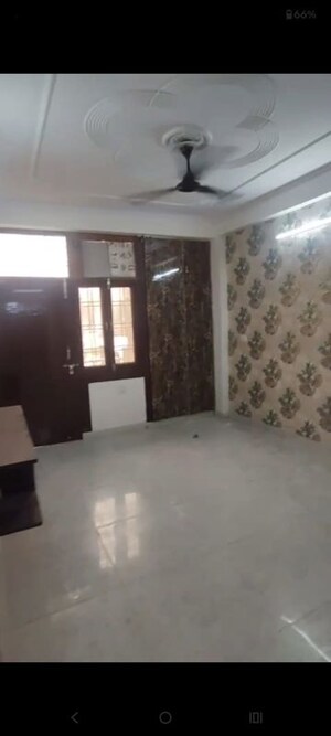 Room in 2 BHK Builder Floor at Onyx Plaza, Vasundhara Sector 3 – for Sale
