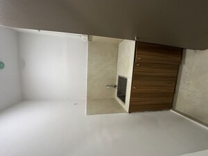 Room in  Office Space at DLF Corporate Greens, Sector 74a – for Rent