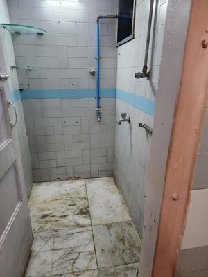 Bathroom in 1 BHK Apartment at Hiranandani Regent Hill, Powai – for Sale