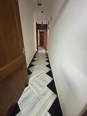 2 BHK Builder Floor – Entrance View at Naraina - for Rent