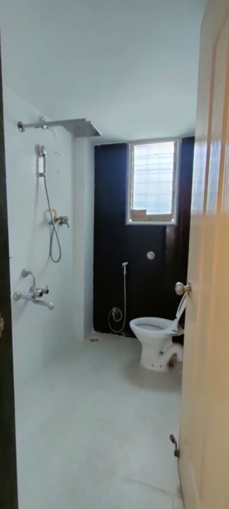 Bathroom, wakad 3 Bedroom 1150 Sq.Ft. Apartment In Wakad Pune 10594406