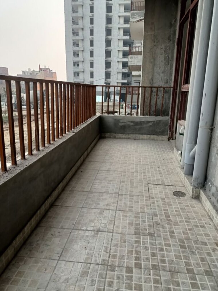 Balcony, vashisht-heights 2 Bedroom 800 Sq.Ft. Apartment In Sector 87 Faridabad 10594422