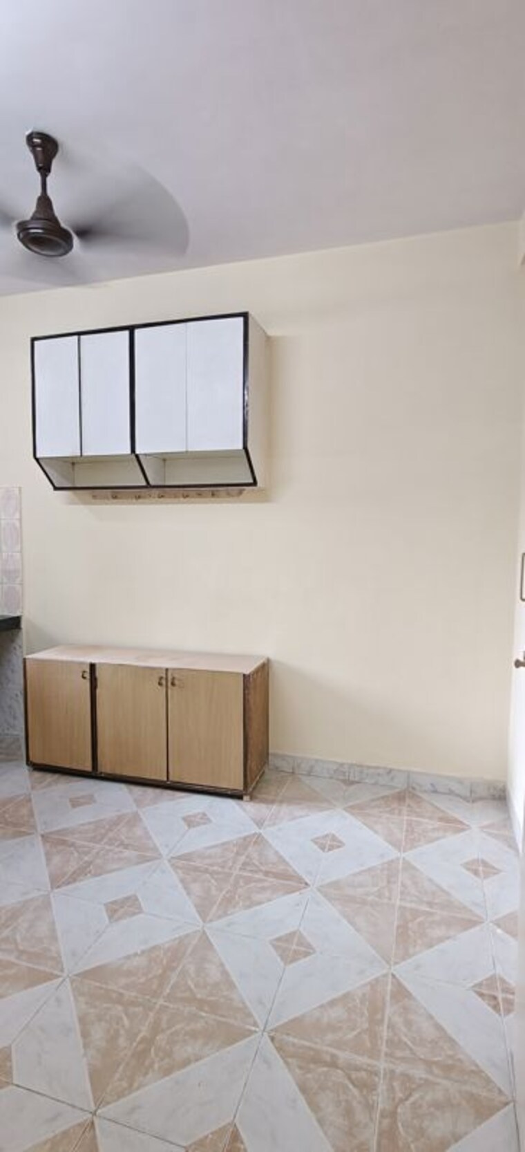 Room, rose-apartment-malad 2 Bedroom 650 Sq.Ft. Apartment In Malad West Mumbai 10594460