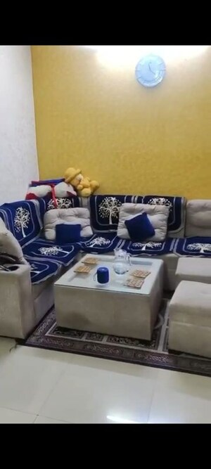Team Area in 2 BHK Builder Floor at Vasundhara Sector 1 – for Sale
