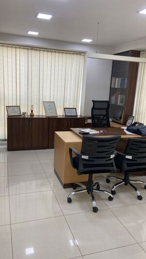  Office Space For Rent in True Westgate Business Bay, Makarba