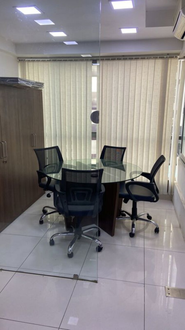 Team Area, true-westgate-business-bay Commercial Office Space 900 Sq.Ft. In Makarba Ahmedabad 10594499