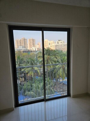 Room in 3 BHK Apartment at Rustomjee Summit, Borivali East – for Sale