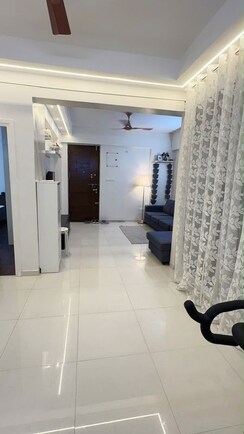 2 BHK + Prayer Room Apartment For Rent in Pacifica Hillcrest Phase 1