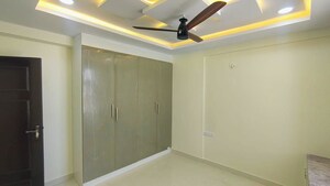 Room in 3 BHK Apartment at Aditya Capitol Heights, Hi Tech City – for Rent