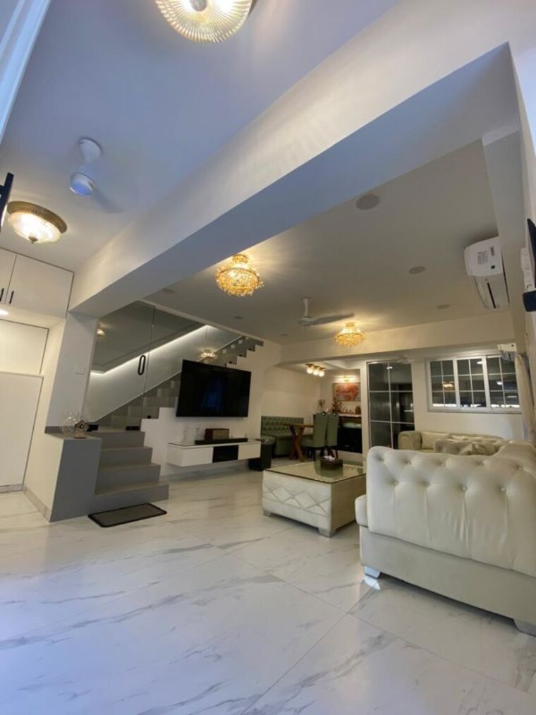 Team Area, khar west 4 Bedroom 3900 Sq.Ft. Villa In Khar West Mumbai 10594554