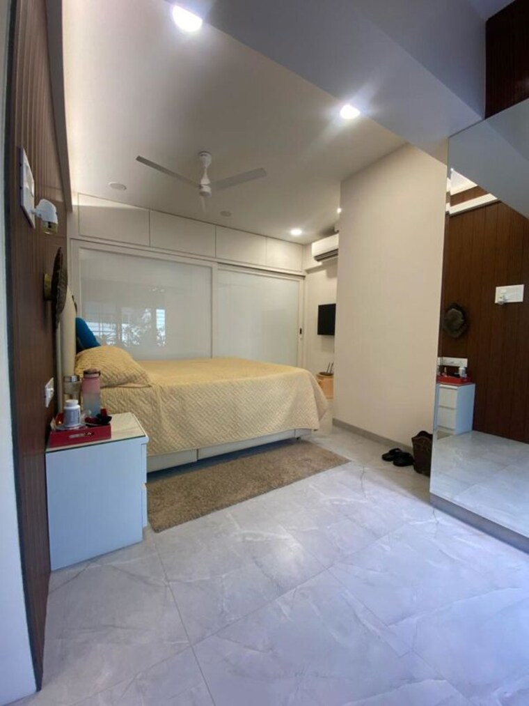 Bathroom, khar west 4 Bedroom 3900 Sq.Ft. Villa In Khar West Mumbai 10594554