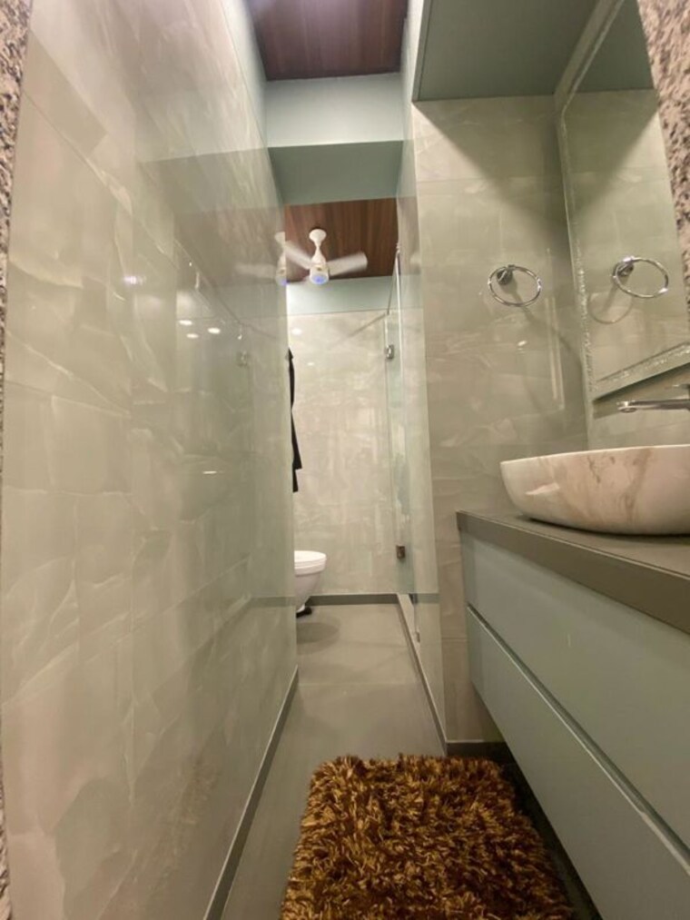 Bathroom, khar west 4 Bedroom 3900 Sq.Ft. Villa In Khar West Mumbai 10594554