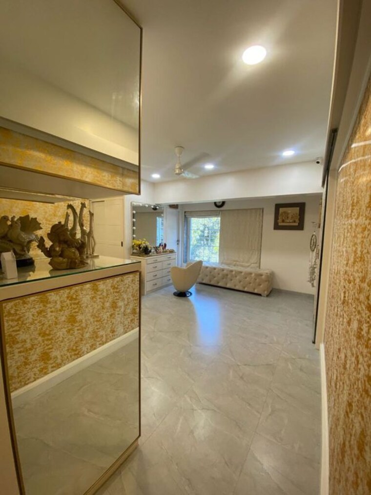 Kitchen, khar west 4 Bedroom 3900 Sq.Ft. Villa In Khar West Mumbai 10594554