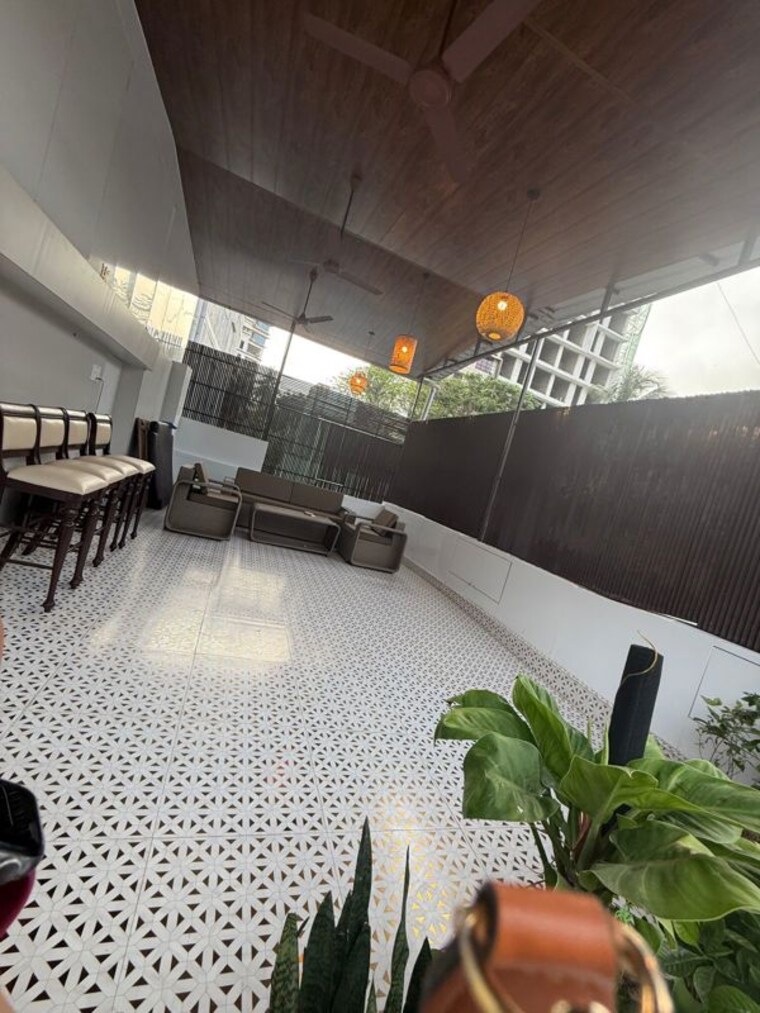 Team Area, khar west 4 Bedroom 3900 Sq.Ft. Villa In Khar West Mumbai 10594554