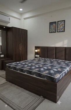 StudioBuilder Floor For Rent in Mahalaxmi Nagar