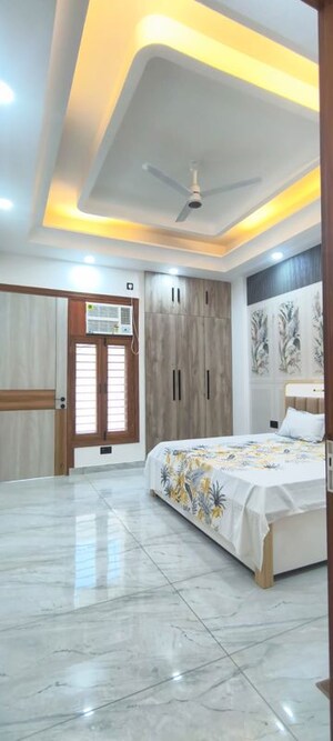 Bedroom in 3 BHK Builder Floor at Shouryapuram, Lal Kuan – for Sale
