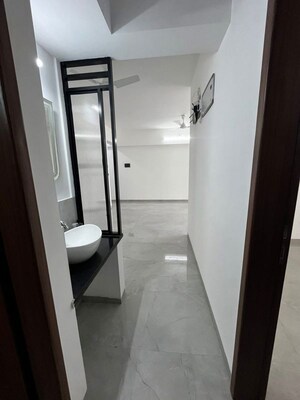 Building Lobby in 1 BHK Apartment at Amanora Adreno Towers, Hadapsar – for Rent