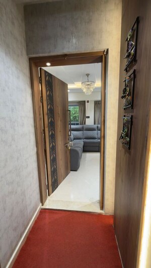 Room in 2.5 BHK Apartment at Kwality Vrindavan Heights, Hadapsar – for Sale