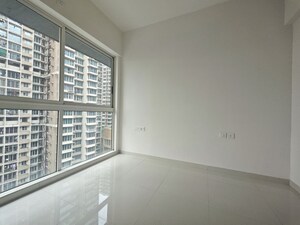 Room in 2 BHK Apartment at Marathon Nexzone Daffodil 1, New Panvel – for Rent
