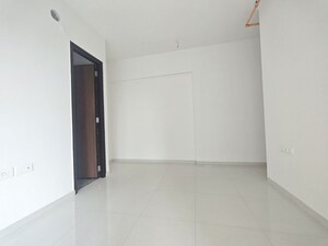 Room in 2 BHK Apartment at Marathon Nexzone Daffodil 1, New Panvel – for Rent