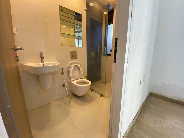 Bathroom, new-cuffe-parade 3 Bedroom 1319 Sq.Ft. Apartment In Wadala Mumbai 10594633