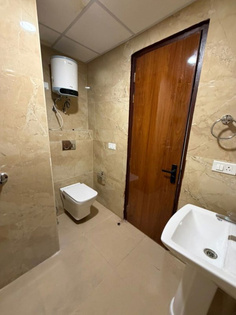 Bathroom, spectrum-metro Studio 650 Sq.Ft. Apartment In Sector 75 Noida 10594635