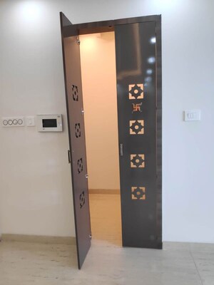 Furnished Amenities in 3 BHK Apartment at Vamsiram Jyothi Lotus, Banjara Hills – for Rent