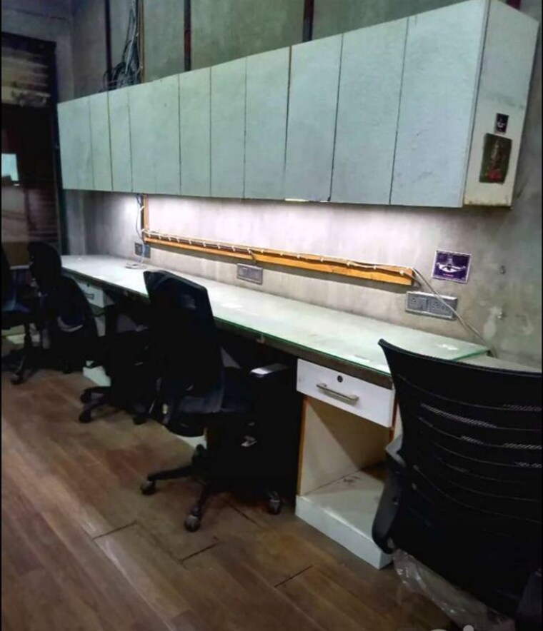Team Area, vip colony Commercial Office Space 500 Sq.Ft. In Vip Colony Raipur 10594645
