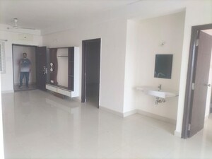 Room in 3 BHK Apartment at Fresh Living Apartments, Madhapur – for Rent