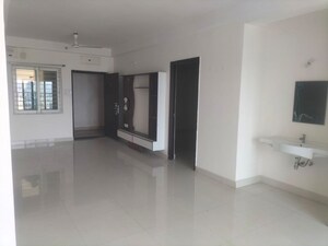 Room in 3 BHK Apartment at Fresh Living Apartments, Madhapur – for Rent