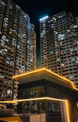 1 BHK Apartment For Rent in Amanora Gold Towers, Hadapsar
