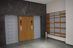 Room in  Office Space at Sola – for Rent