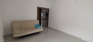Room in 4 BHK Apartment at Madhapur – for Rent
