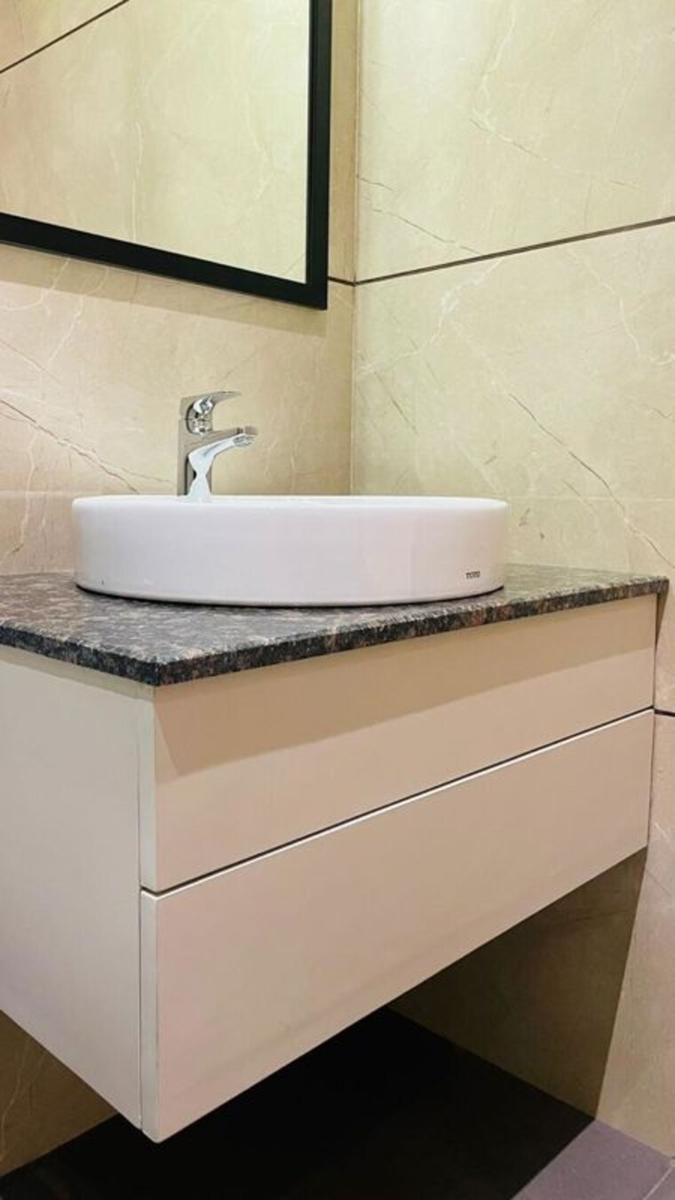 Bathroom, allwin-el-spazia 3 Bedroom 1400 Sq.Ft. Apartment In Sanauli Zirakpur 10594719